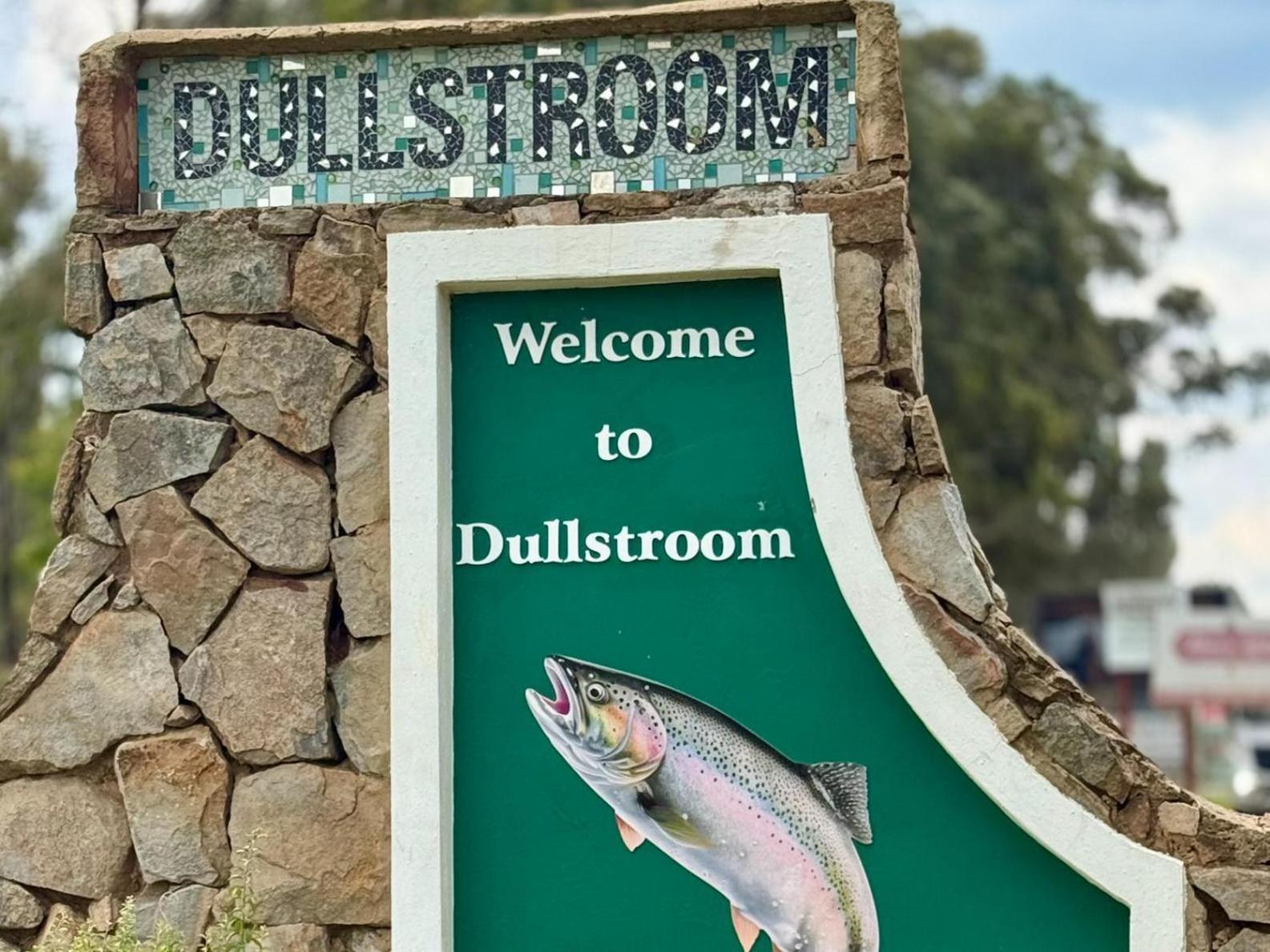 Stone Creek Mountain Lodge Dullstroom Exterior photo