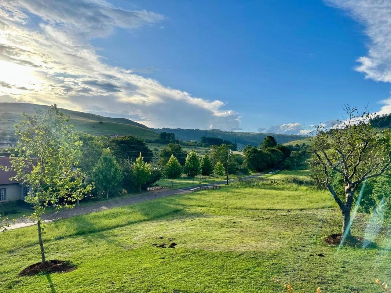 Stone Creek Mountain Lodge Dullstroom Exterior photo